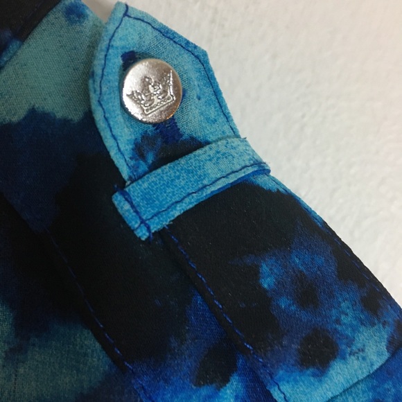 Blouse - Picture 5 of 8